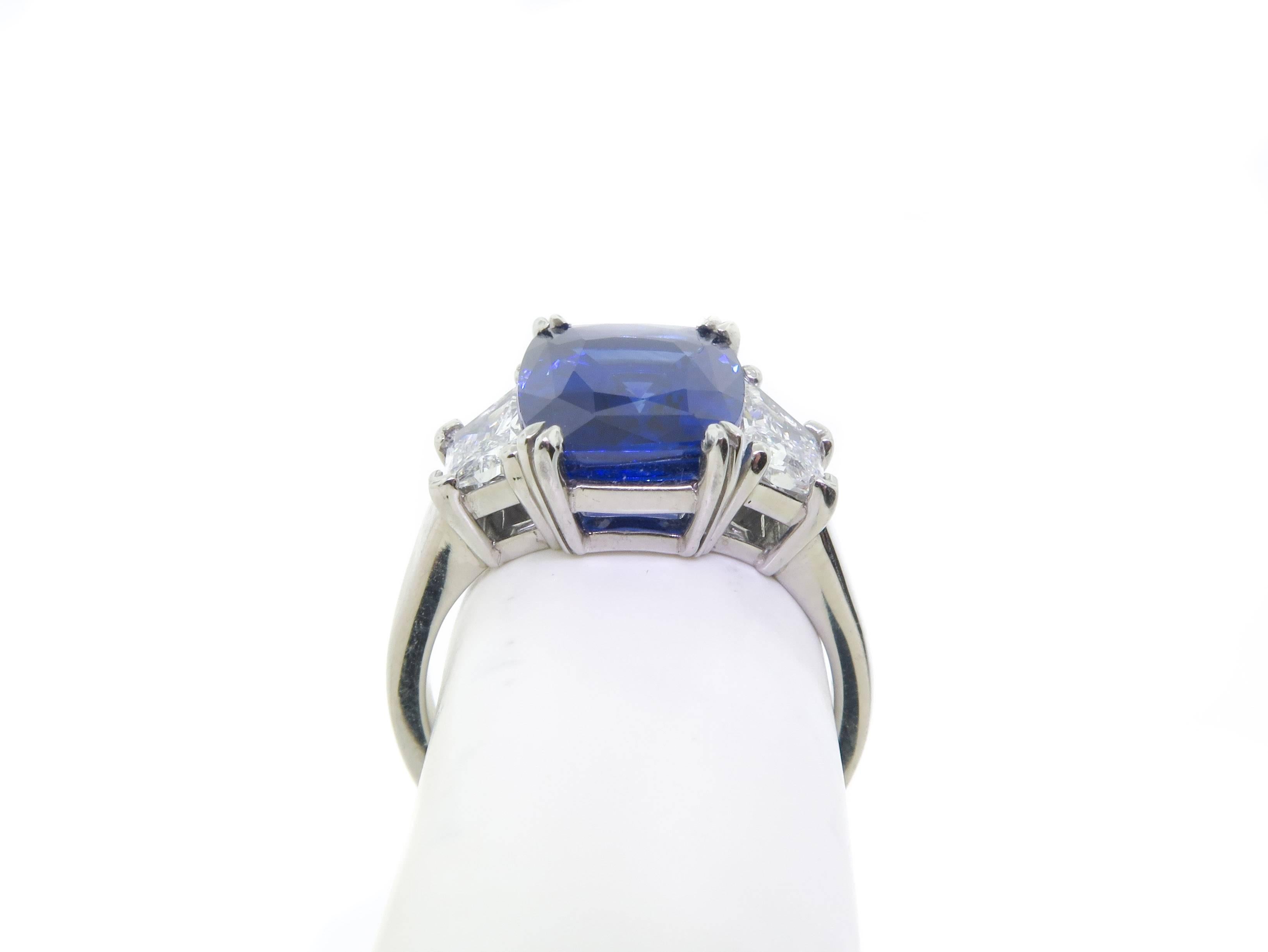 Sapphire Diamond Ring 2