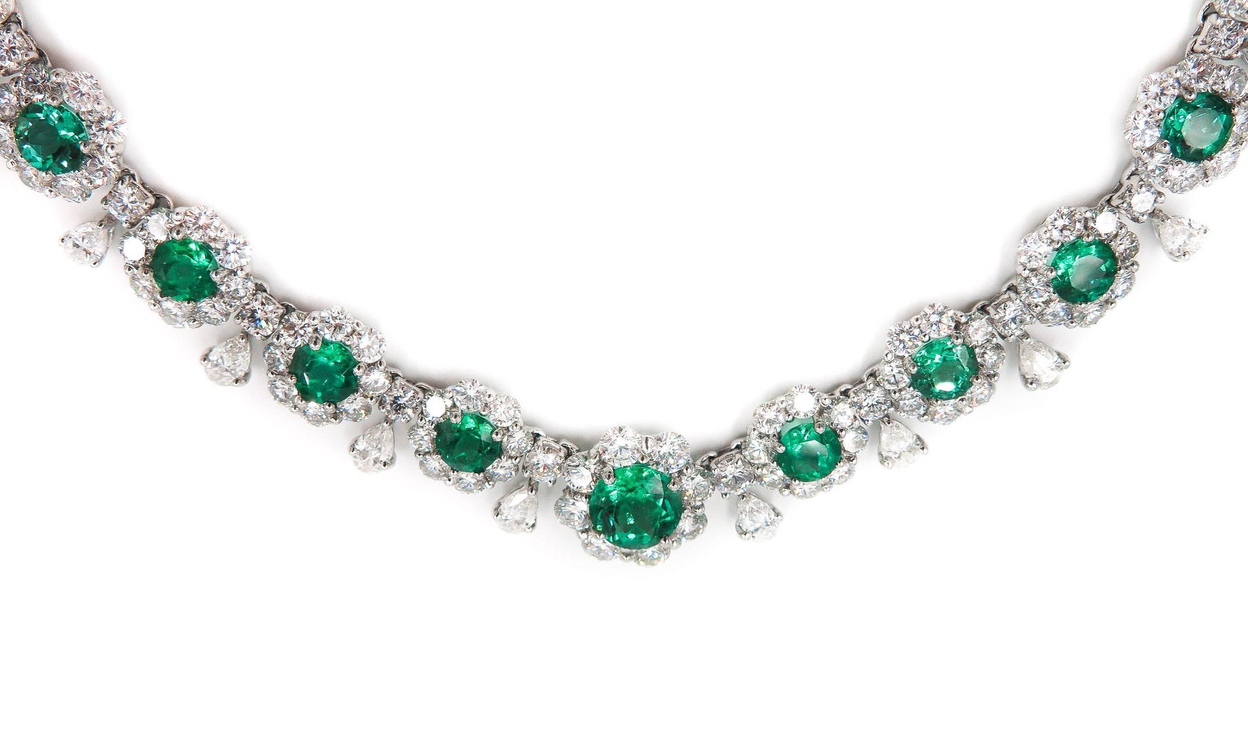 Emerald and Diamond Necklace In New Condition In Greenwich, CT