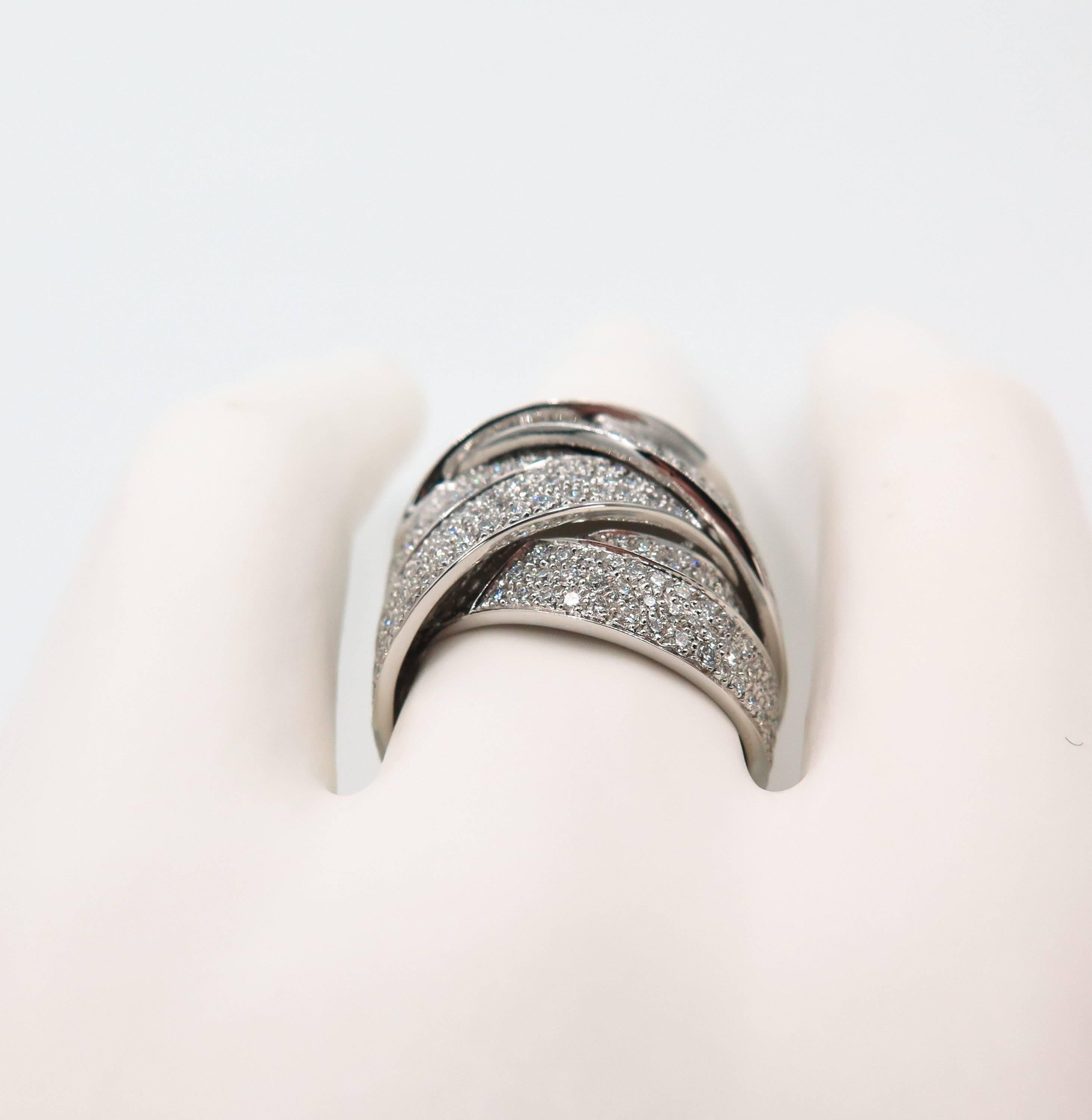 White Gold Maldamore Diamond Pave Ring 4