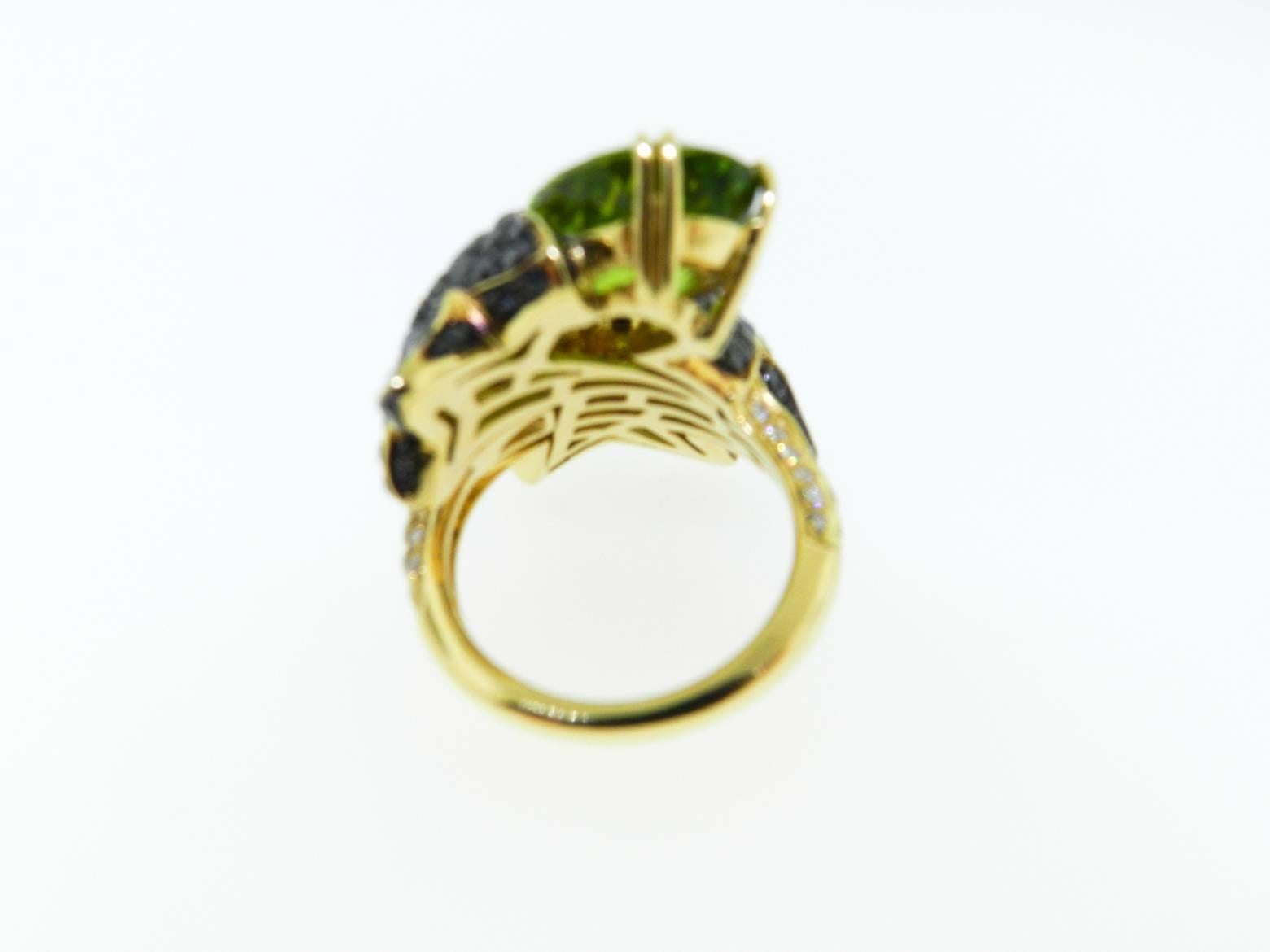 Artist Gaspari Peridot Black Pave Diamond Gold Cocktail Ring 