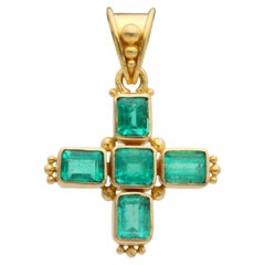 Steven Battelle 1.1 Carats Columbian Emerald 18K Gold Cross Pendant