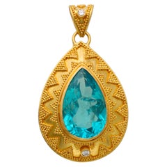 Steven Battelle 6.4 Carats Apatite Diamonds 22K Gold Pendant