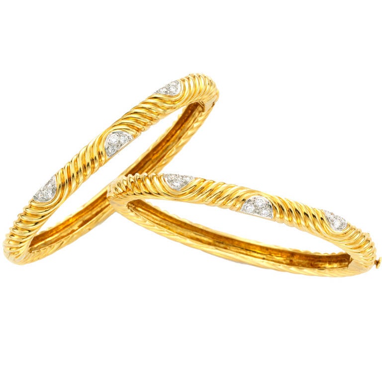 Van Cleef & Arpels Pair Diamond Gold Bangle Bracelets For Sale