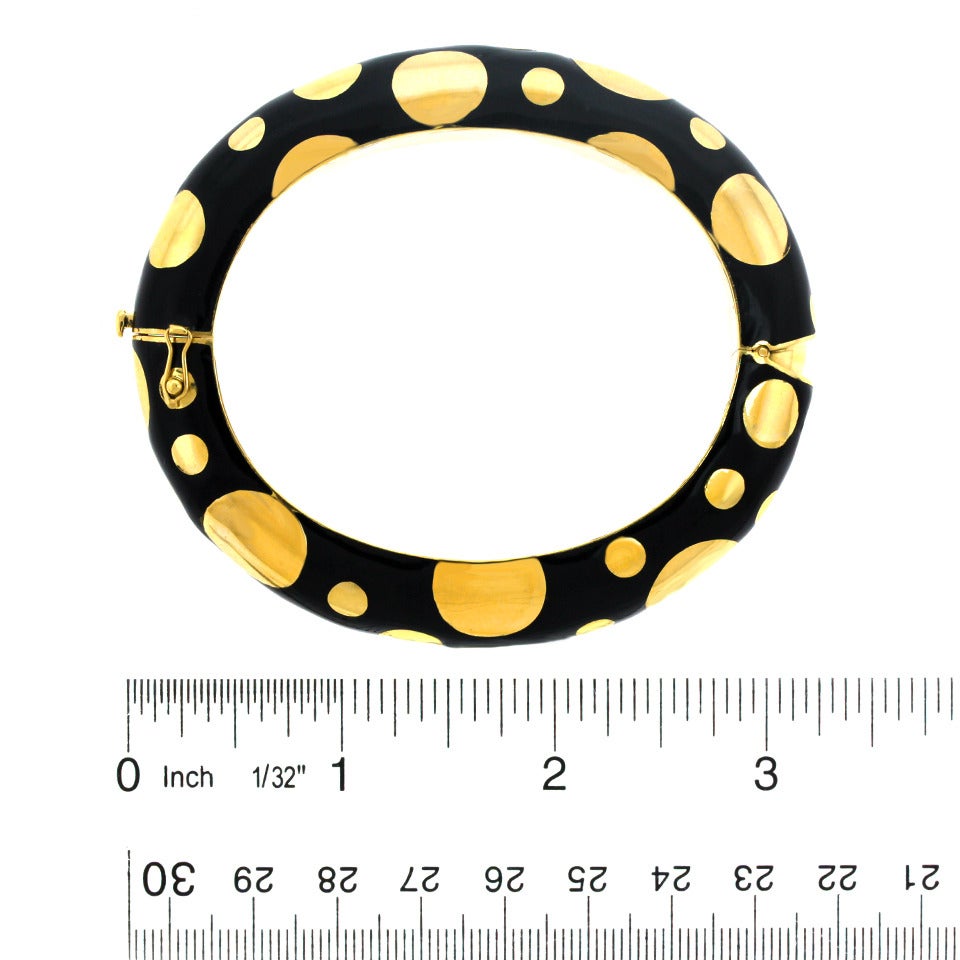 1960s Black Enamel Gold Polka Dot Bangle Bracelet 1