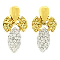 Stunning Yellow and White Diamond Fleur-de-lis Gold Earrings 5