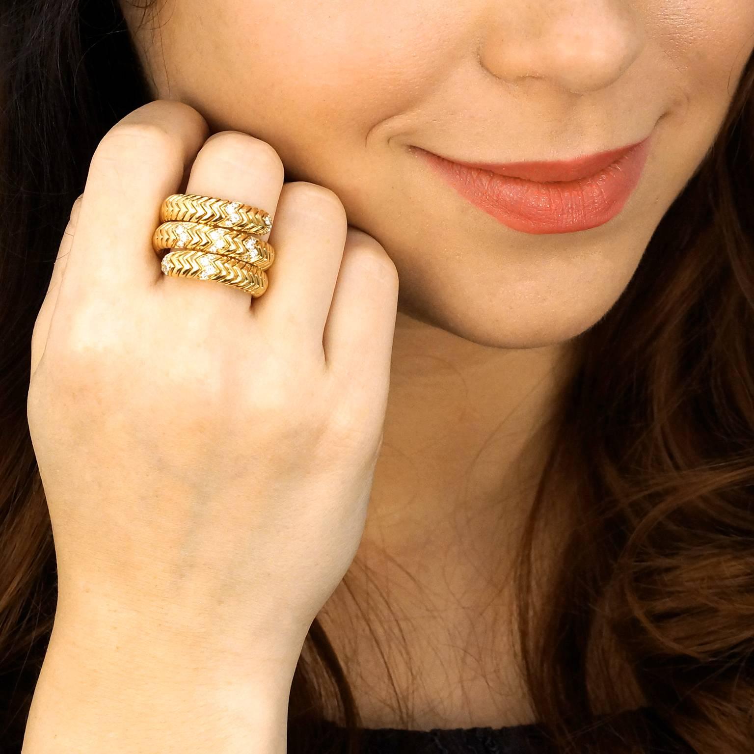 Bulgari Spiga Diamant Gold Schlange Ring Damen