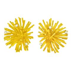 Gubelin Fabulous Abstract Diamond Gold Earrings