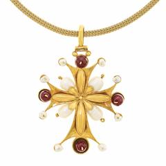 Chic Gothic Pearl Garnet Gold Cross Pendant