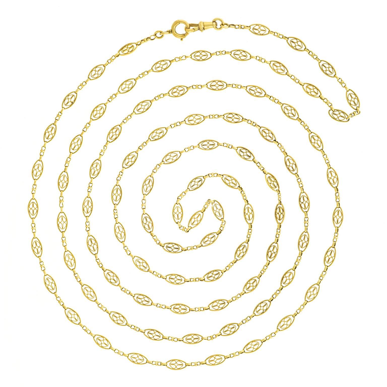 Antike französische 64-Zoll-Gold-Filigra-Halskette im Angebot