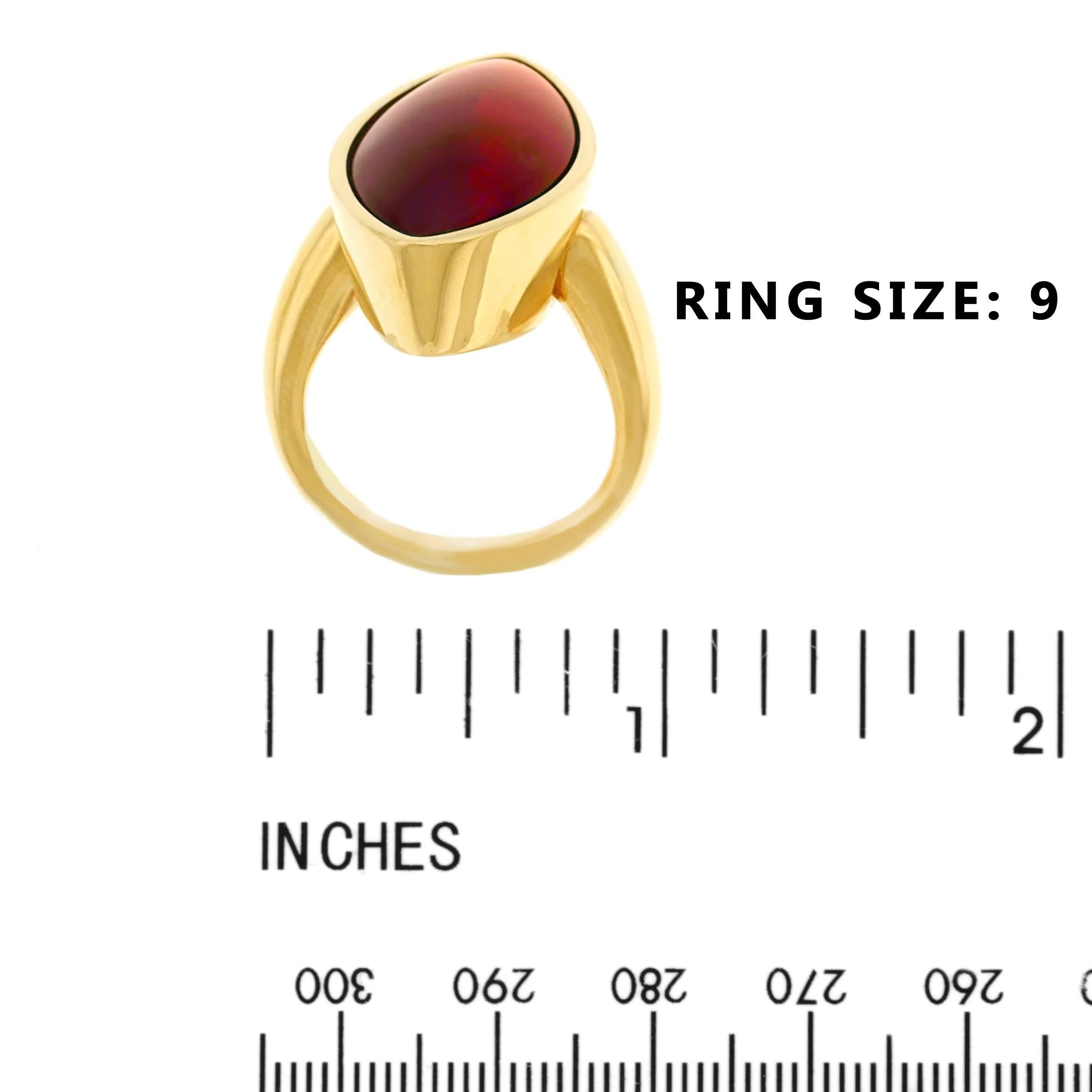 Vhernier Modernist Garnet Set Gold Ring 2
