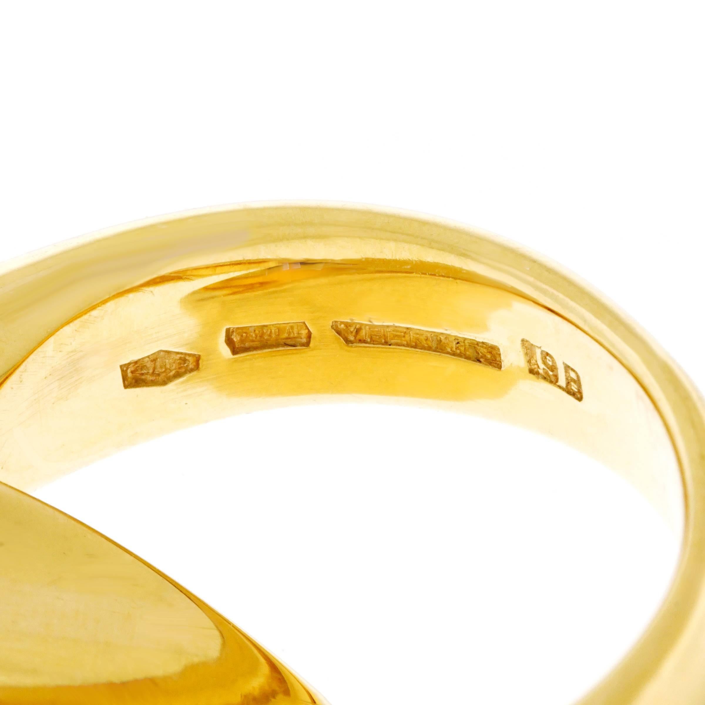 Vhernier Modernist Garnet Set Gold Ring 1
