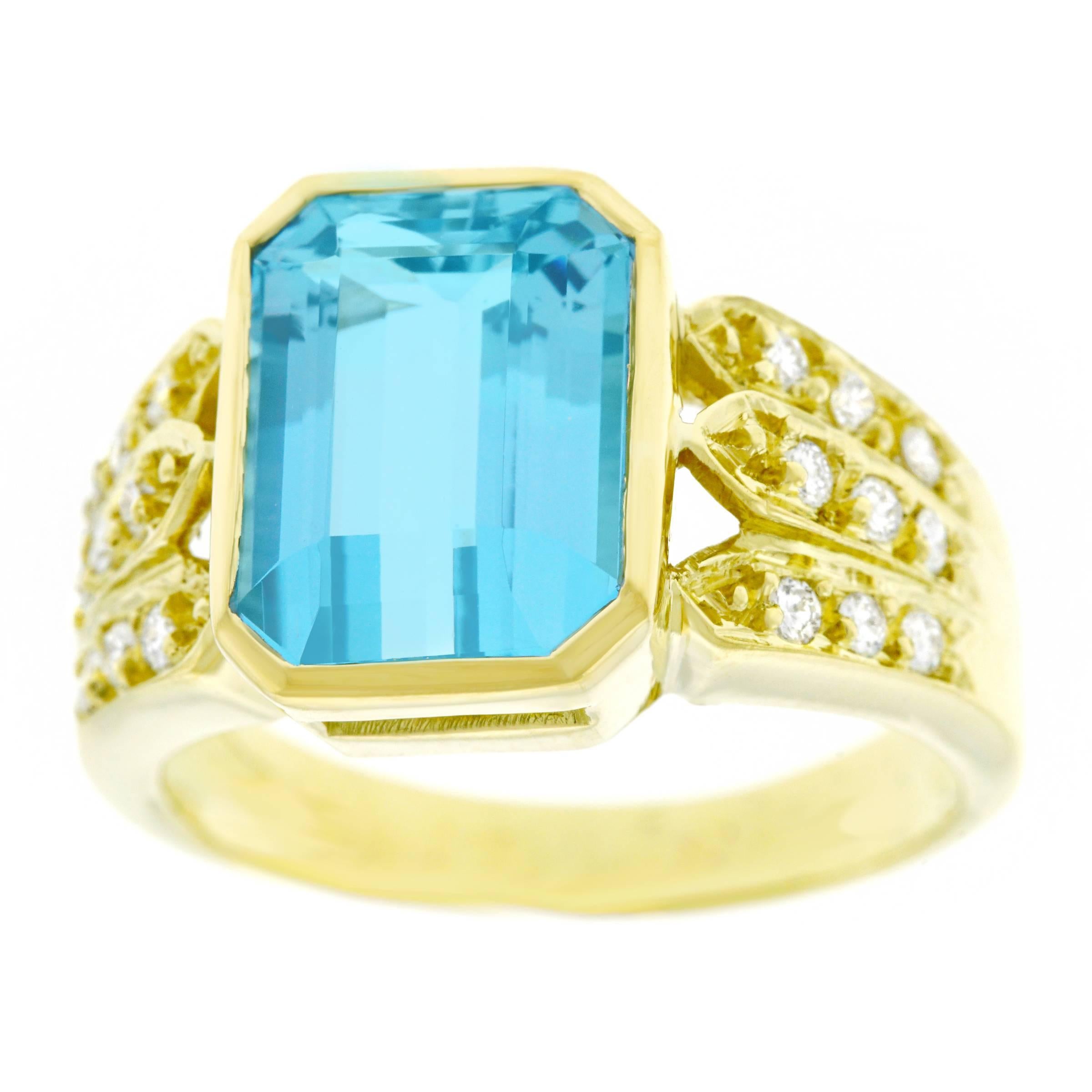 Aquamarine and Diamond Set Gold Ring