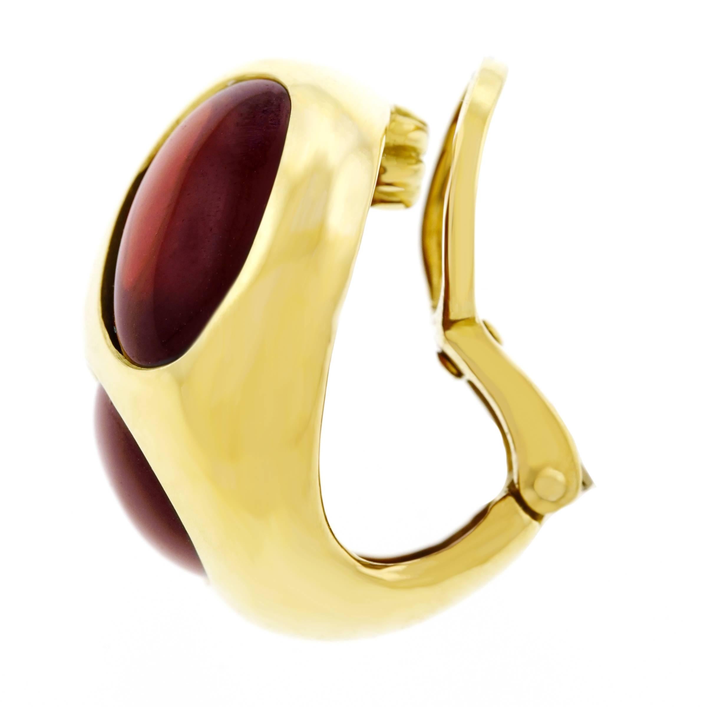 Pomellato Garnet Set Gold Earrings 3