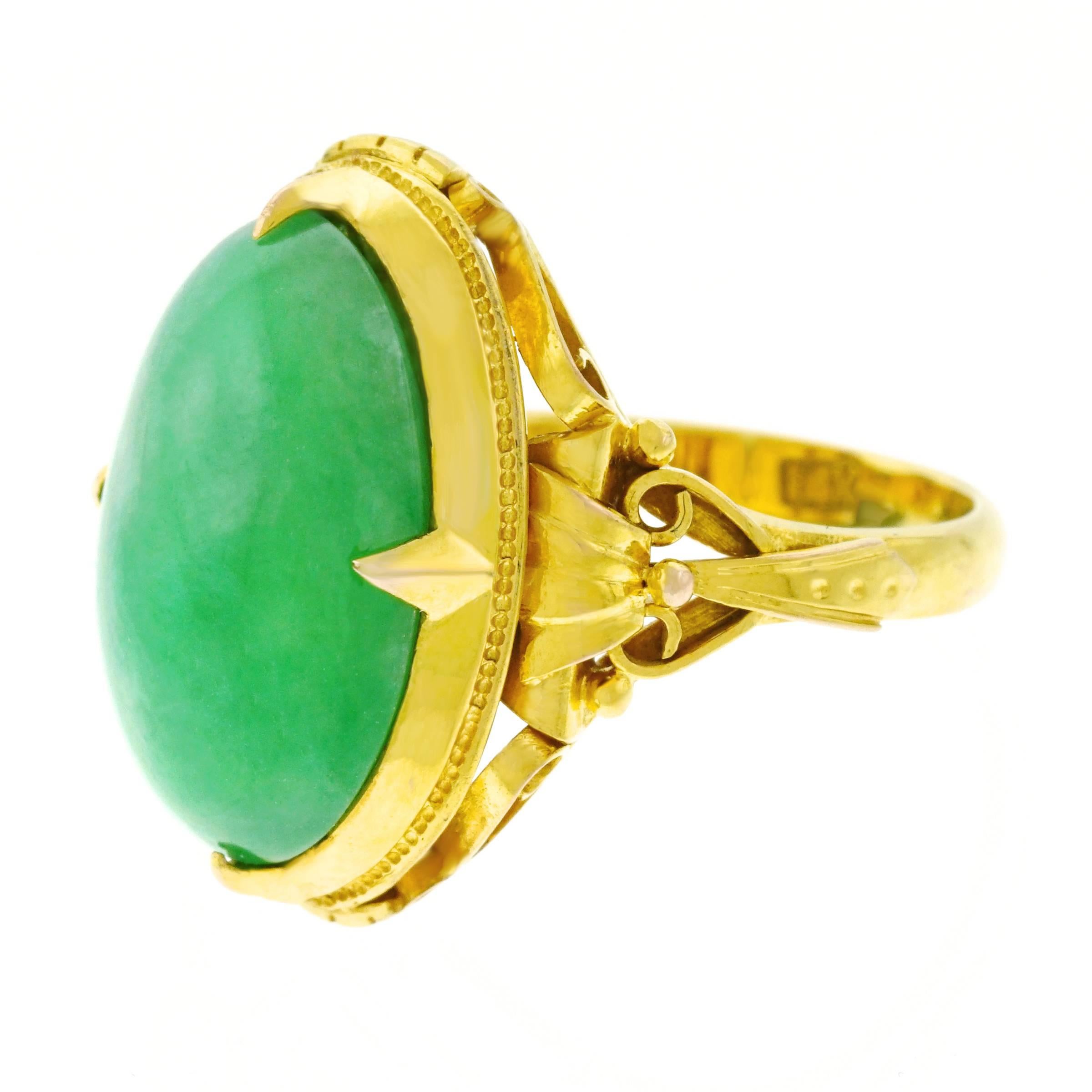 Art Deco Jade Set Gold Ring 1920s In Excellent Condition In Litchfield, CT