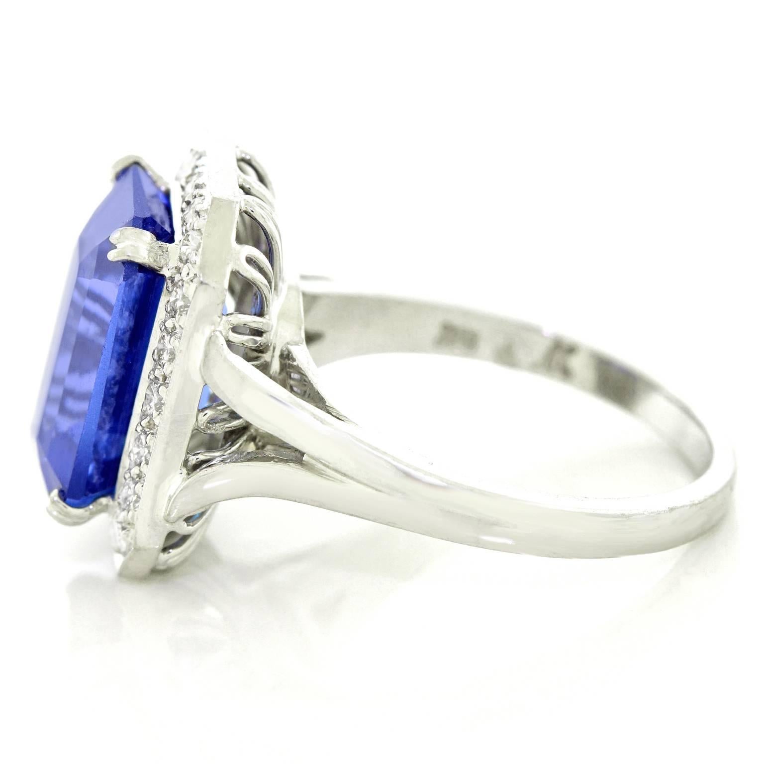 Women's Gorgeous 7.0 Carat Tanzanite Diamond and White Gold Ring