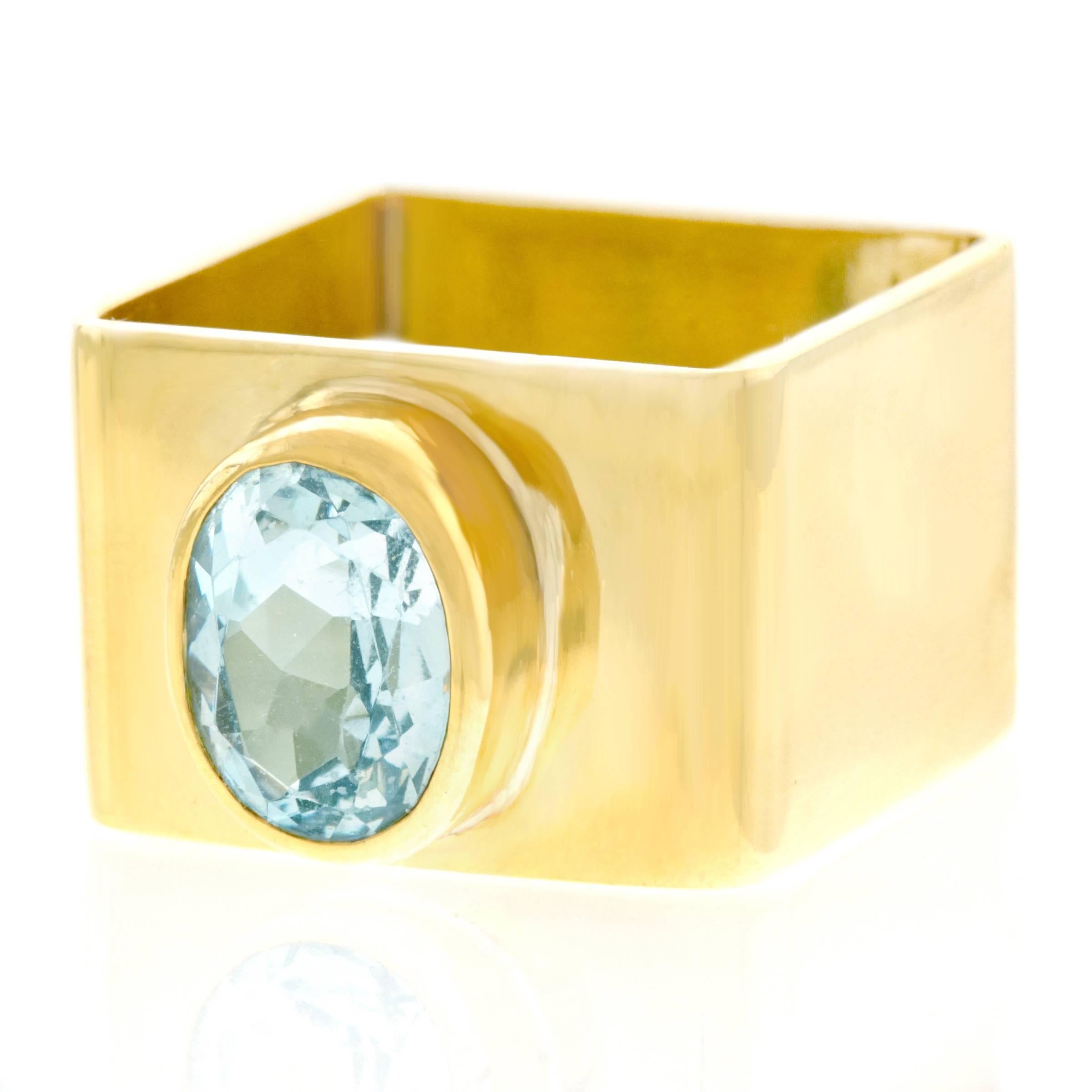 Modernist Dinh Van for Cartier Aquamarine Set Gold Ring