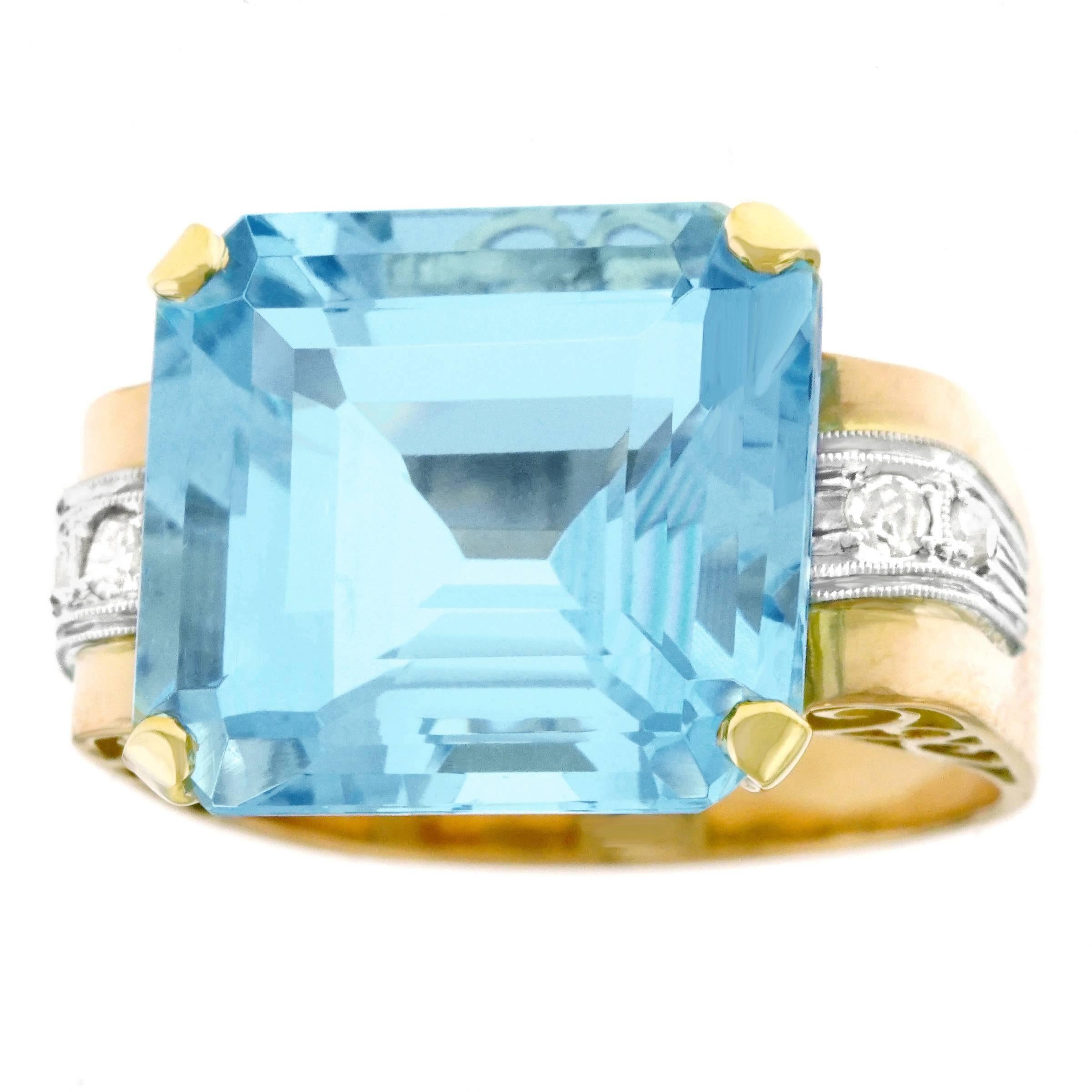 Art Deco Aquamarine and Diamond Set Gold Ring In Excellent Condition In Litchfield, CT