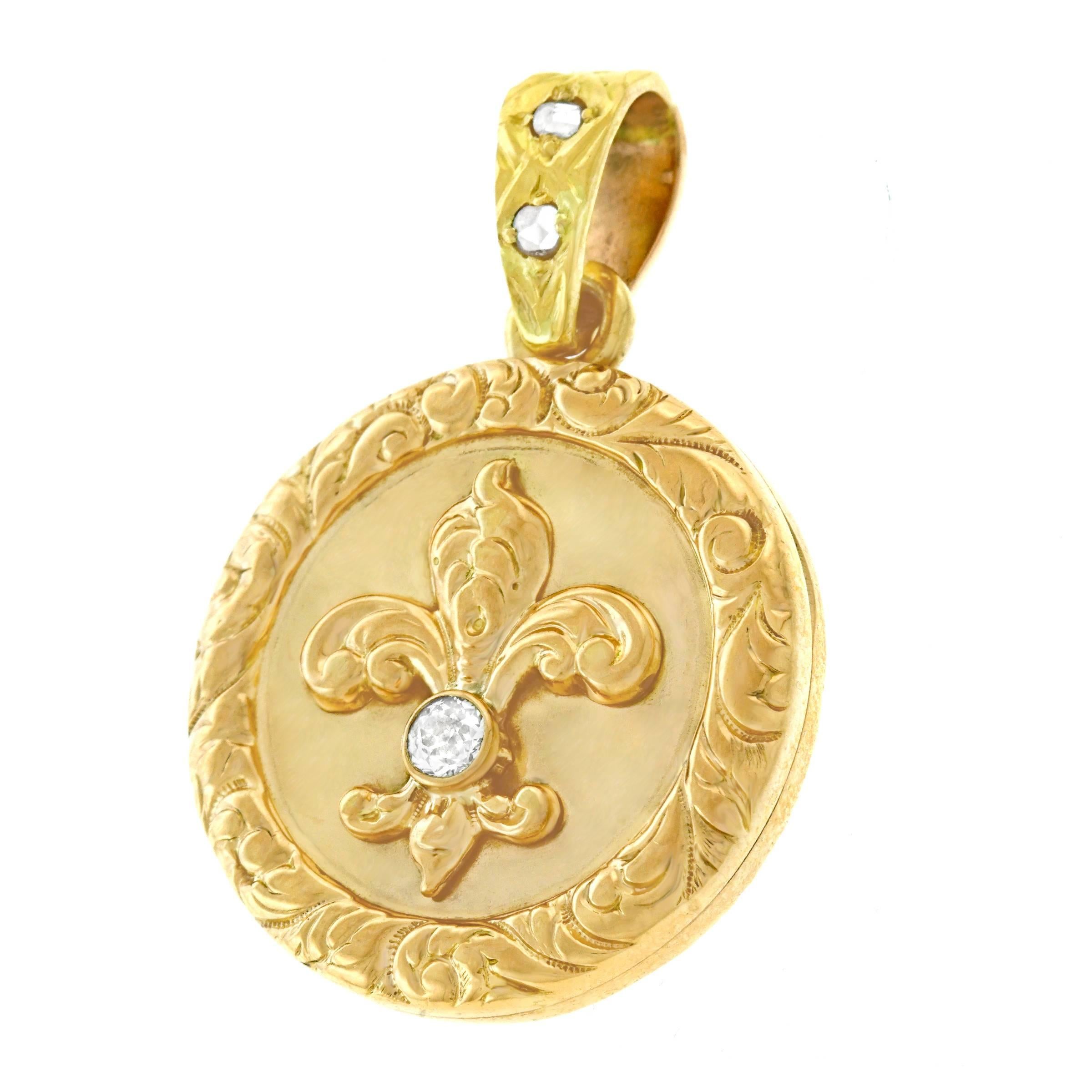 fleur de lis locket