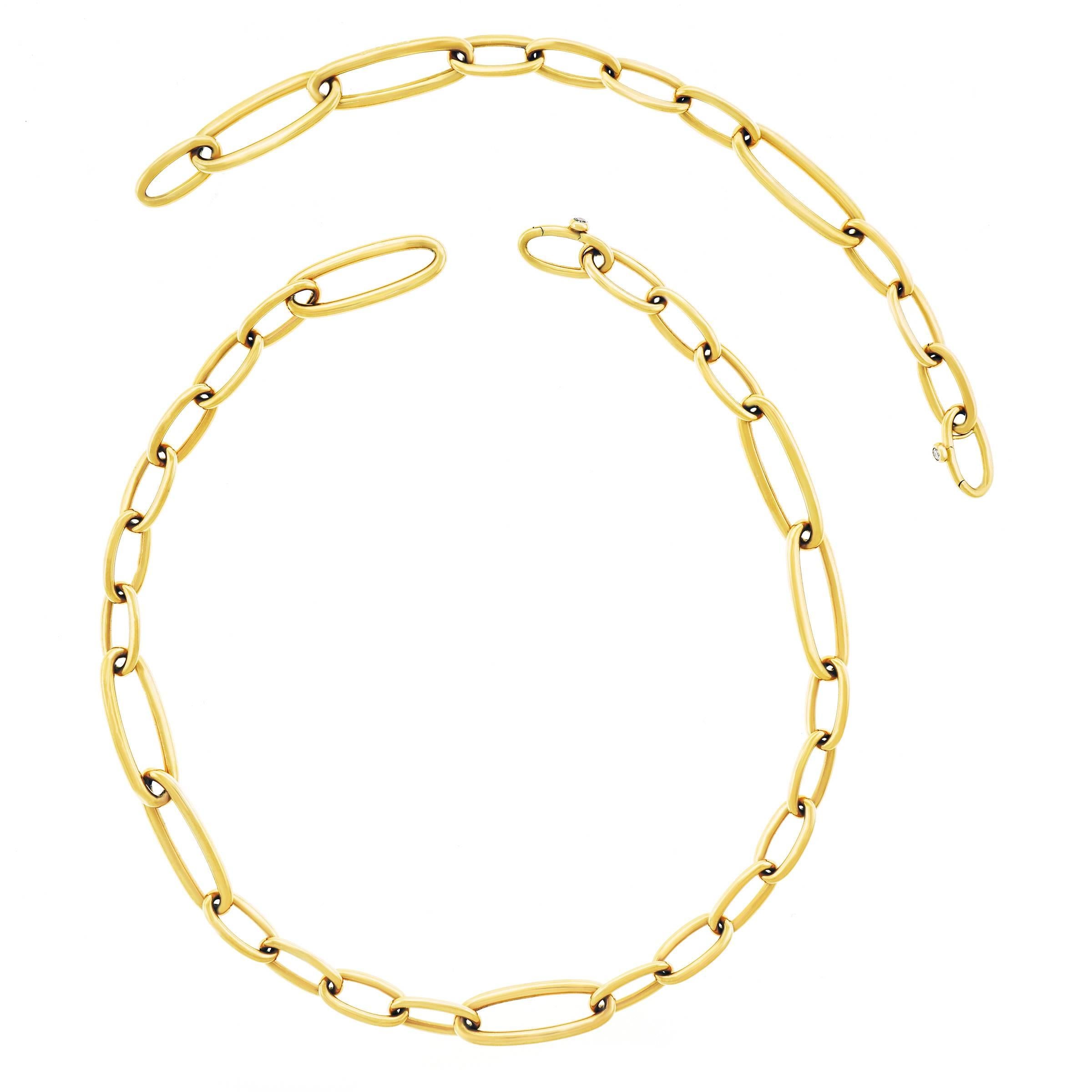 IsabelleFa Gold Necklace and Bracelet Set