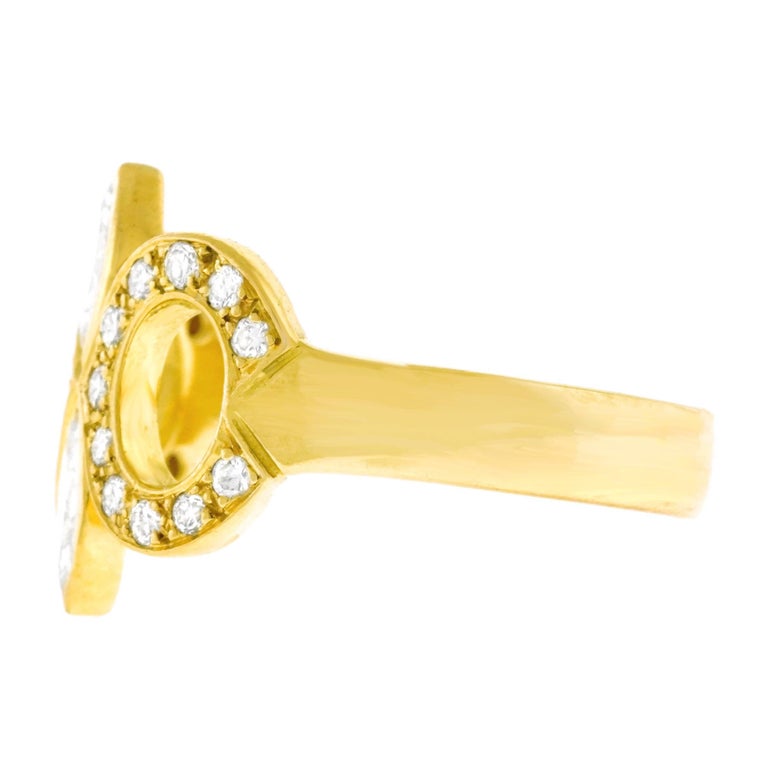 Diamond Set Gold Fleurdelis Ring For Sale at 1stdibs