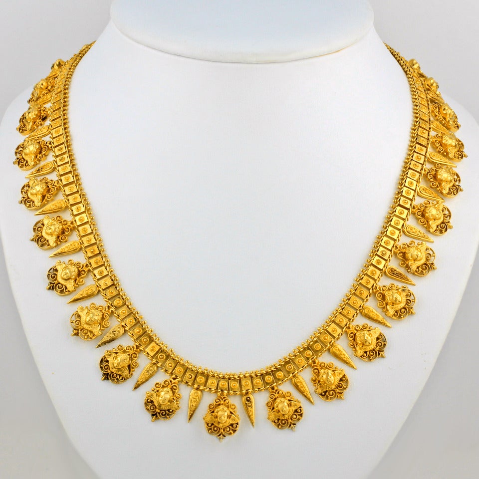 Antique Etruscan Revival Yellow Gold Fringe Necklace In Excellent Condition In Litchfield, CT