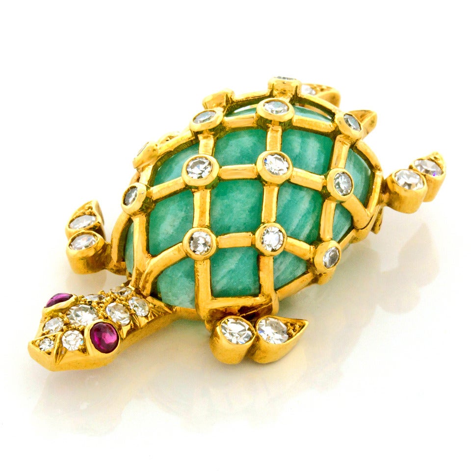 Tiffany & Co. Jade Ruby Diamond Gold Turtle Brooch In Excellent Condition In Litchfield, CT
