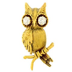 Antique 1.0 Carat Each Diamond Eyed Owl Brooch