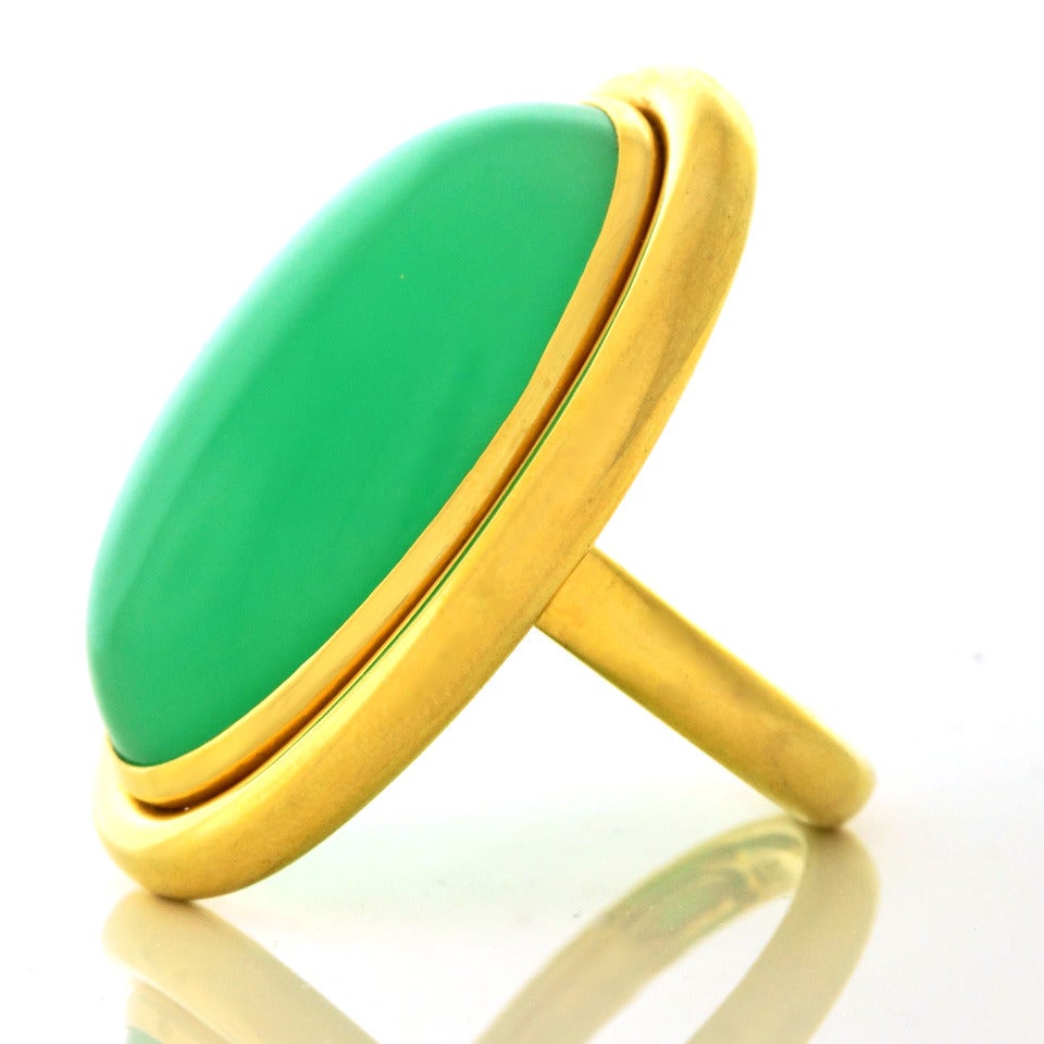 1960s Huge Cabochon Chrysoprase Gold Cocktail Ring 3