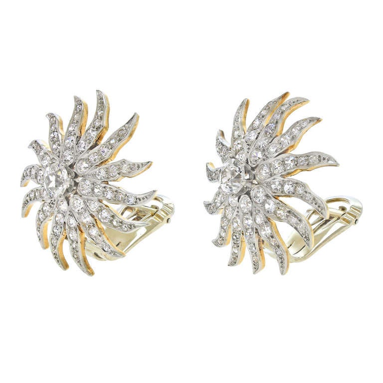 Art Deco Diamond Sunburst Earrings In Excellent Condition In Litchfield, CT