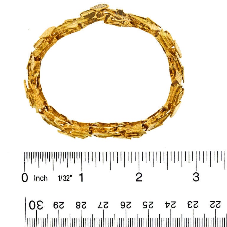 Women's French Brutalist Modern Gold Bracelet