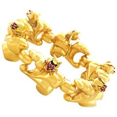 1930s Marvelous Ruby Gold Floral Motif Link Bracelet