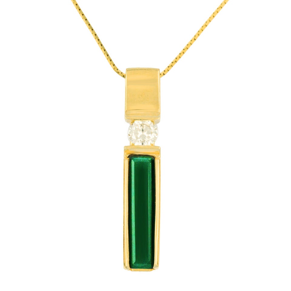 Sleek Modernist Tourmaline and  Diamond Gold Pendant In Excellent Condition In Litchfield, CT