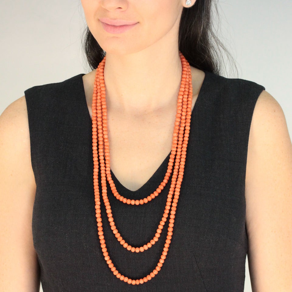 Fabulous 84 Inch Opera Length Coral Necklace In Excellent Condition In Litchfield, CT