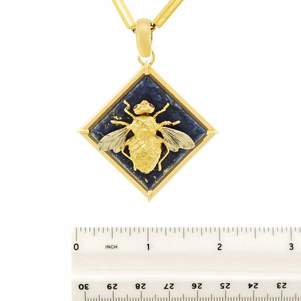 Fab 1960s Lapis and Gold Bee Pendant 2