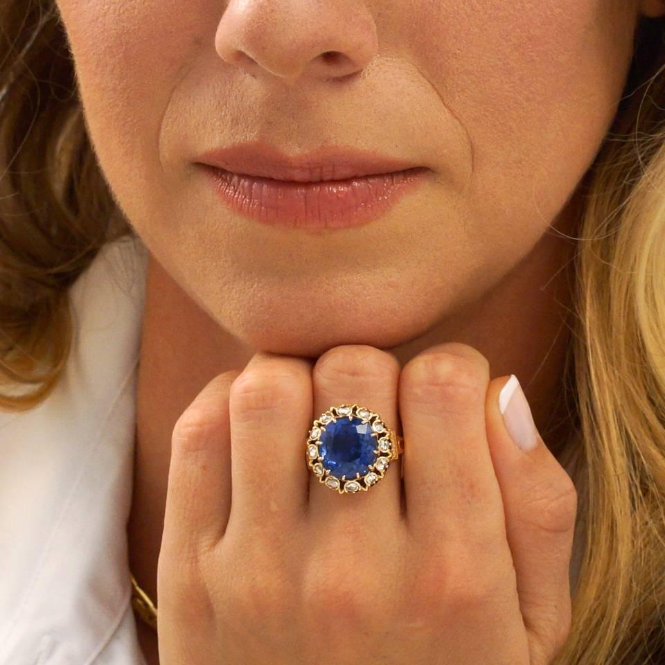 Spectacular Antique 10.47 carat No Heat Burma Sapphire Ring in Gold In Excellent Condition In Litchfield, CT