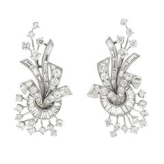 Elegant 1950s Diamond and Platinum Earrings 4
