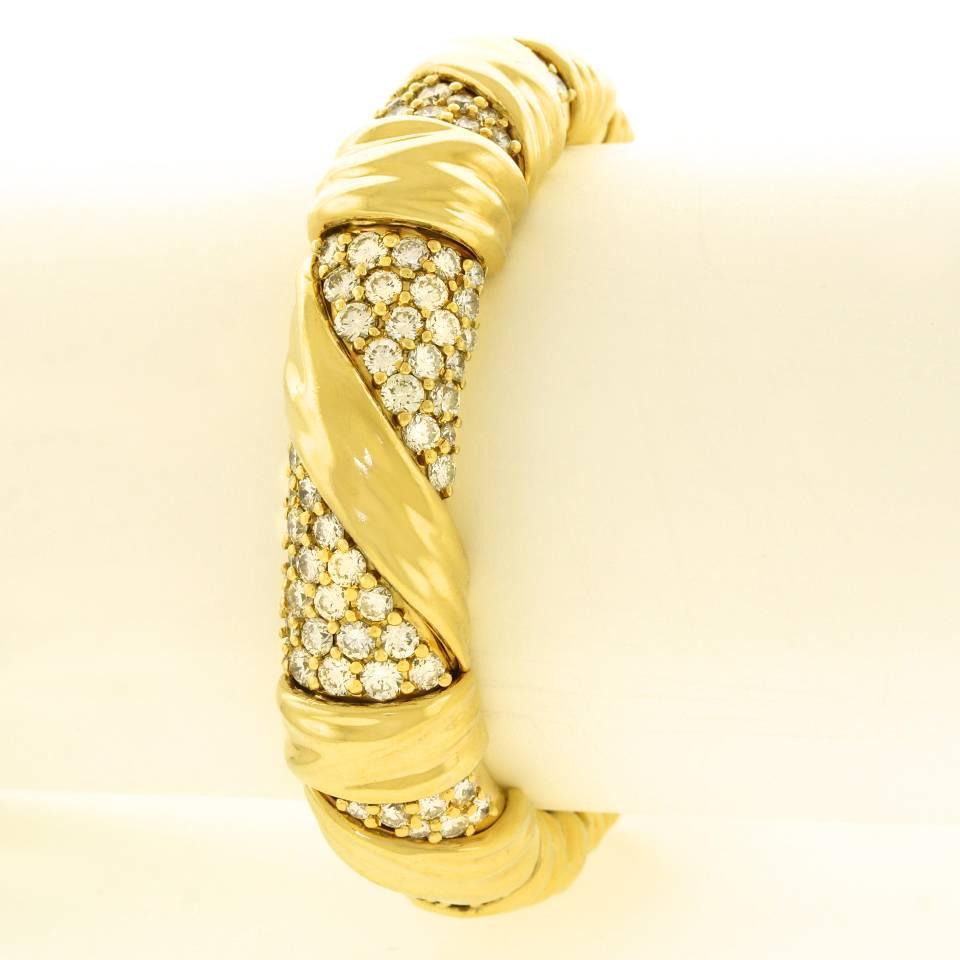 Fabulous Jose Hess Diamond and Gold Bracelet 3