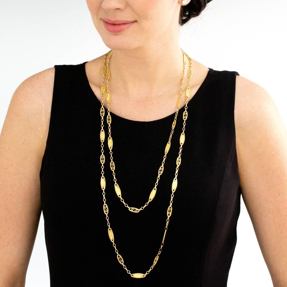 Women's French Art Deco 62-inch-long Gold Filigree Necklace