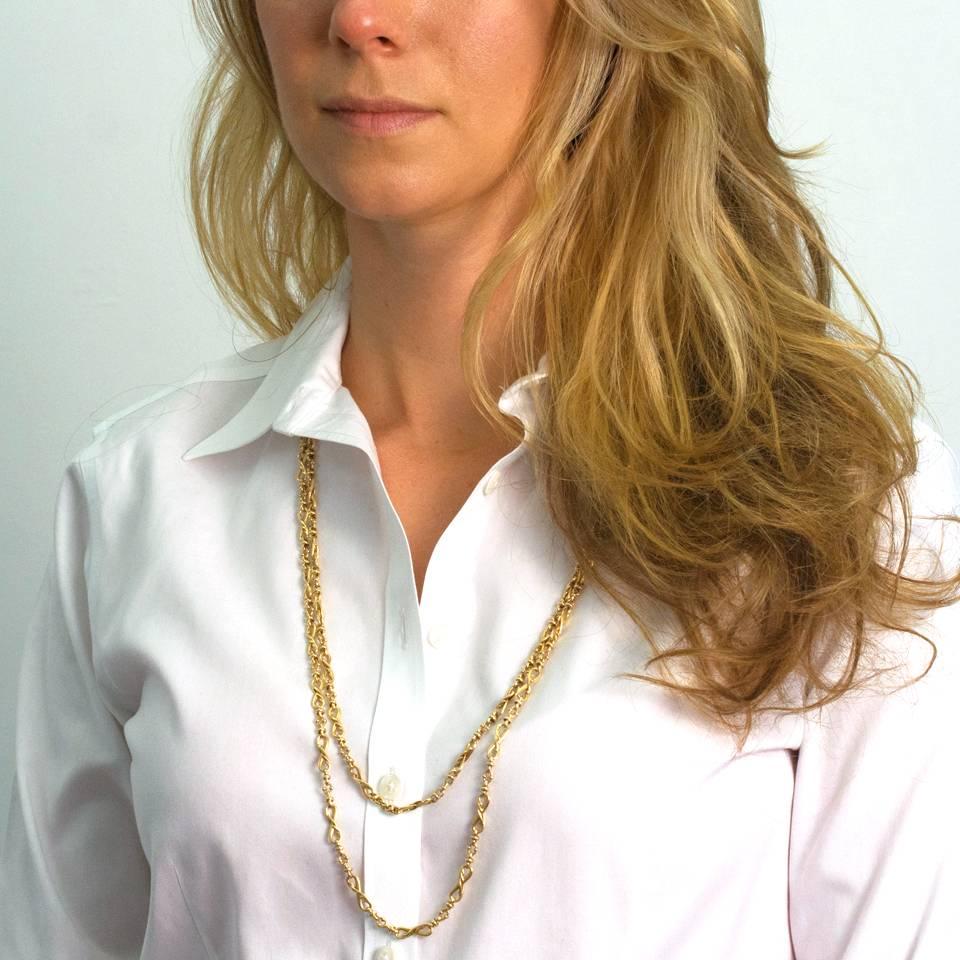 Victorian 60 inch Long Gold Chain Necklace In Excellent Condition In Litchfield, CT