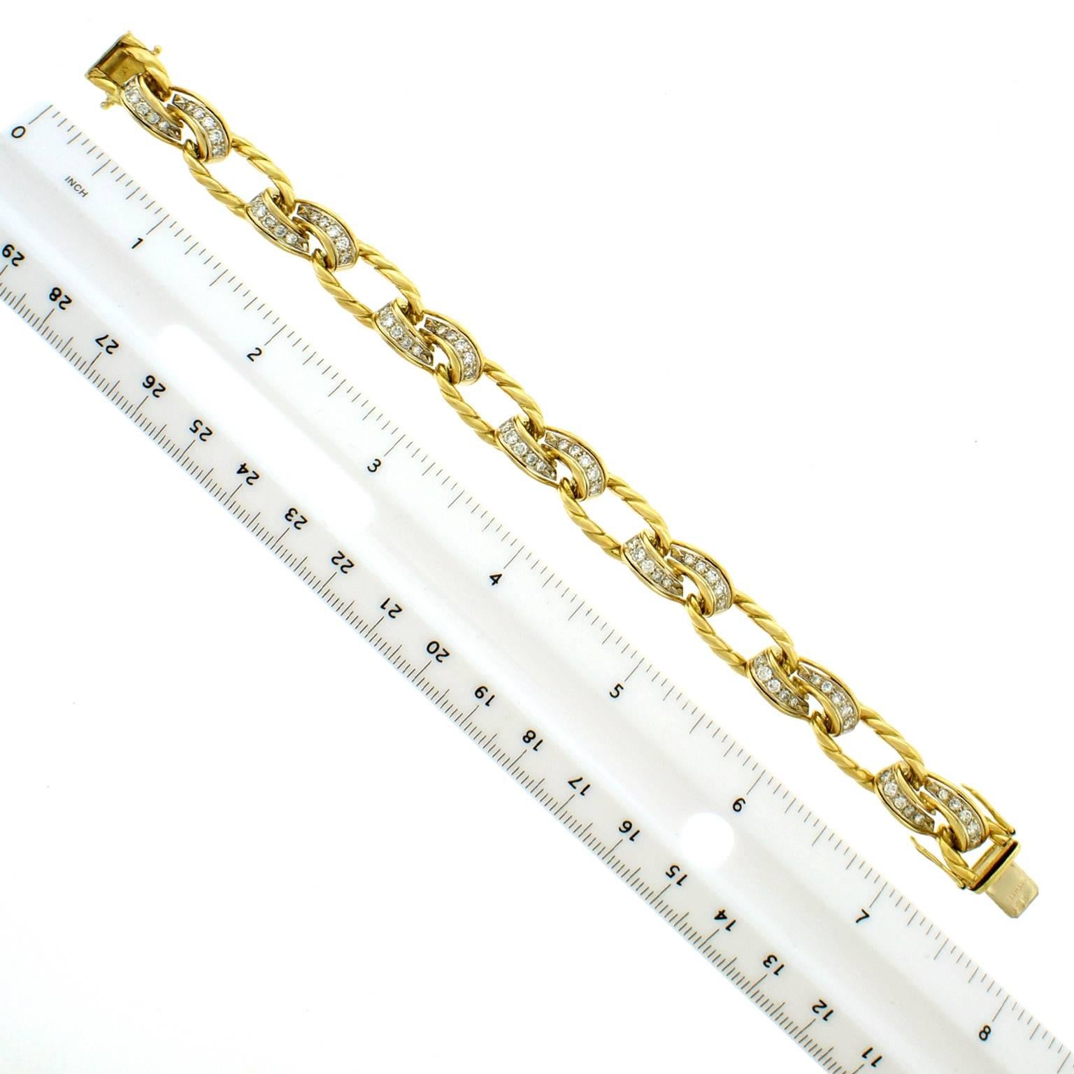 1960s Chic Diamond Gold Link Bracelet 2