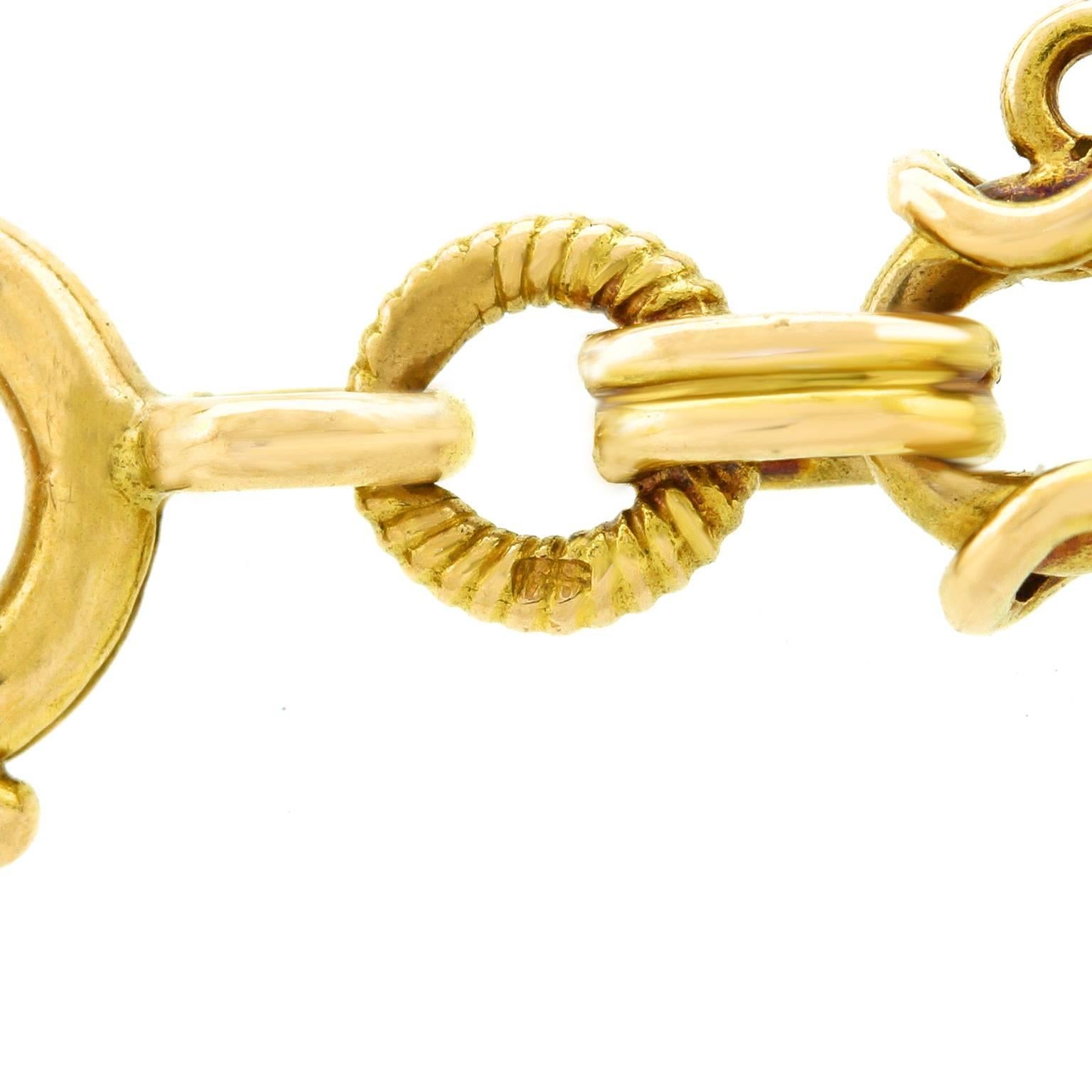 Charming Baroque Link Gold Bracelet 1