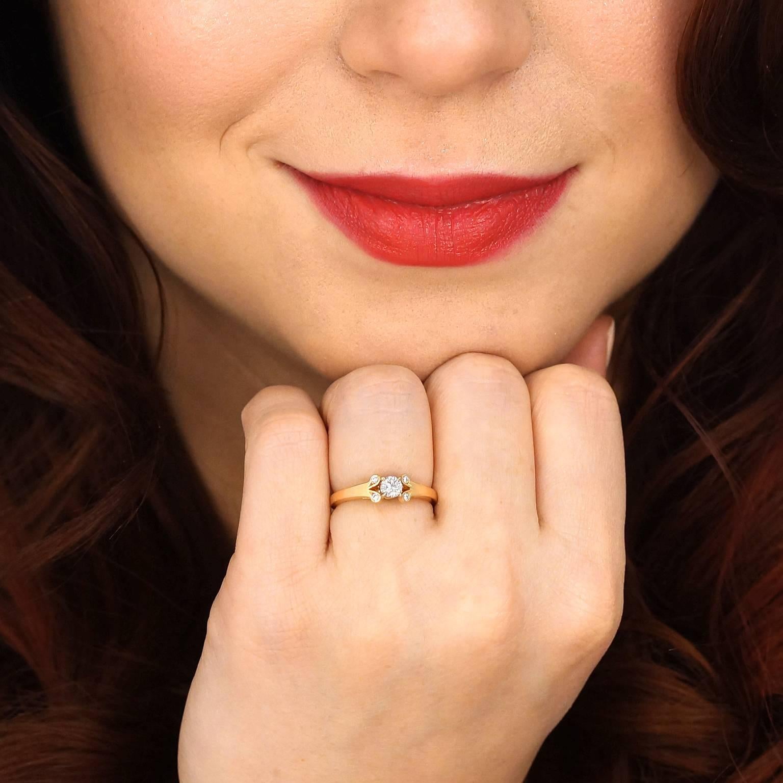 Women's Cartier Diamond Set Gold Ring
