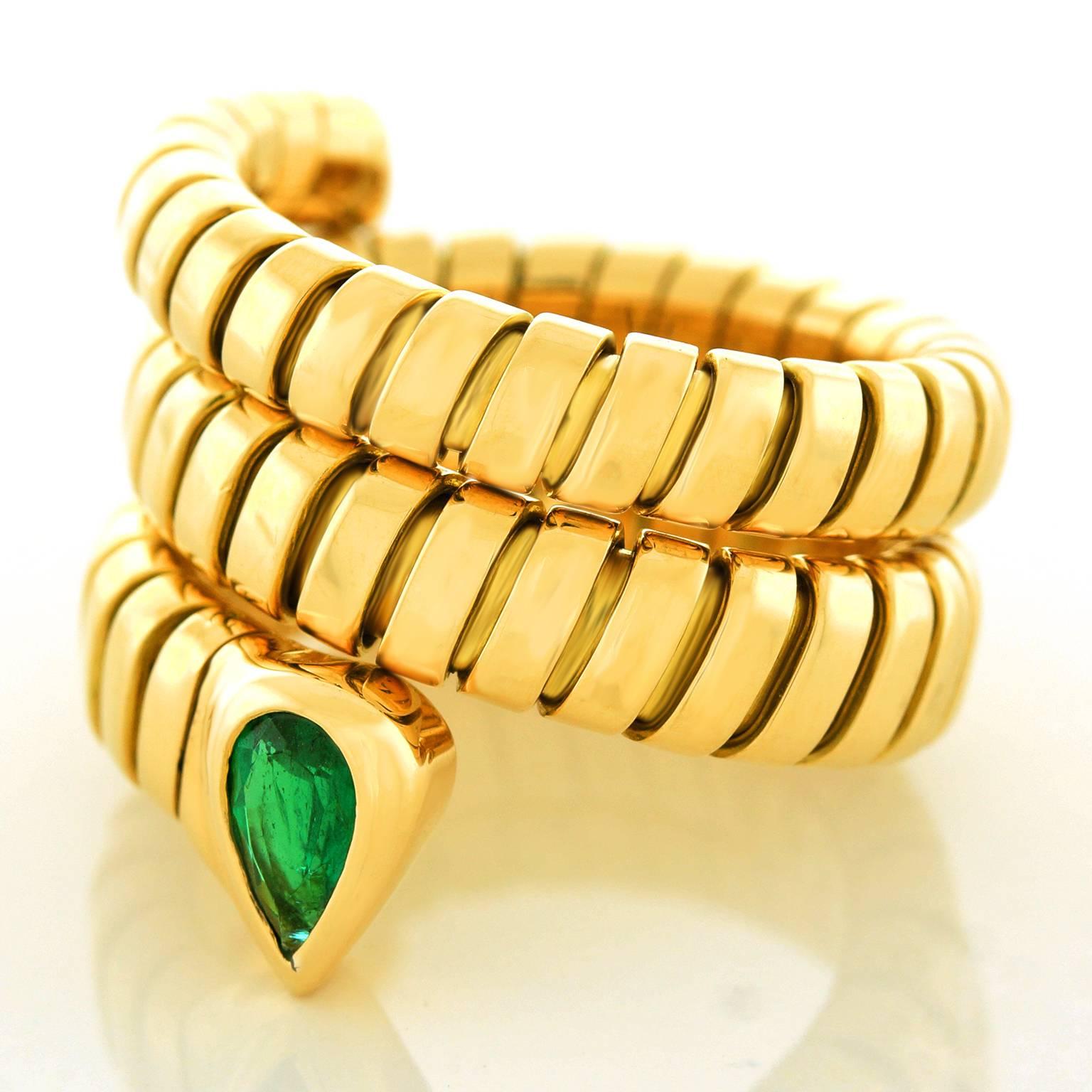 Women's Bulgari Serpenti Gold Emerald Tubogas Ring