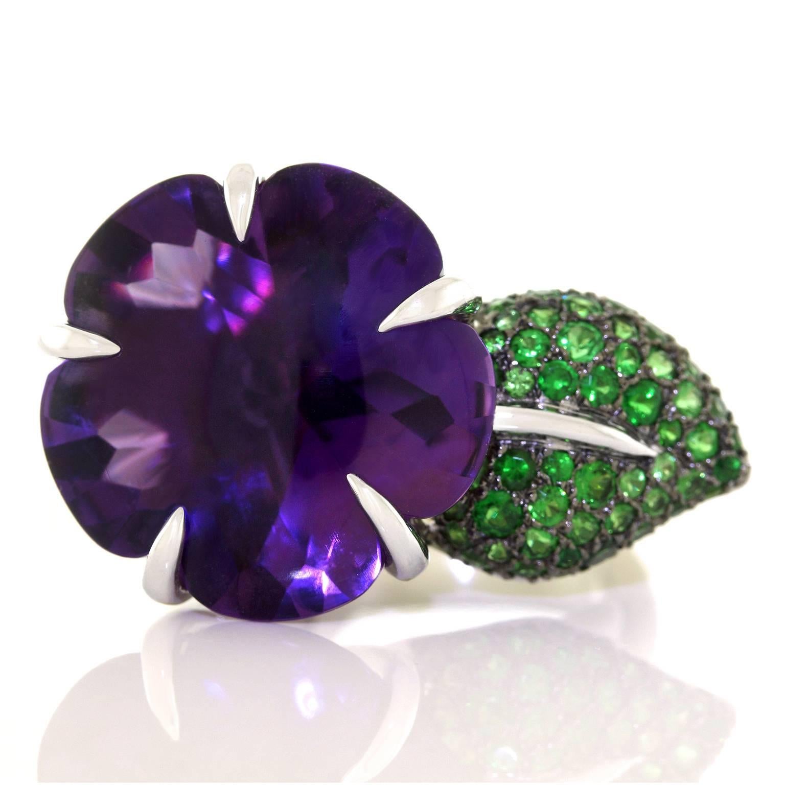 Chanel Amethyst and Tsavorite Flower Ring 3