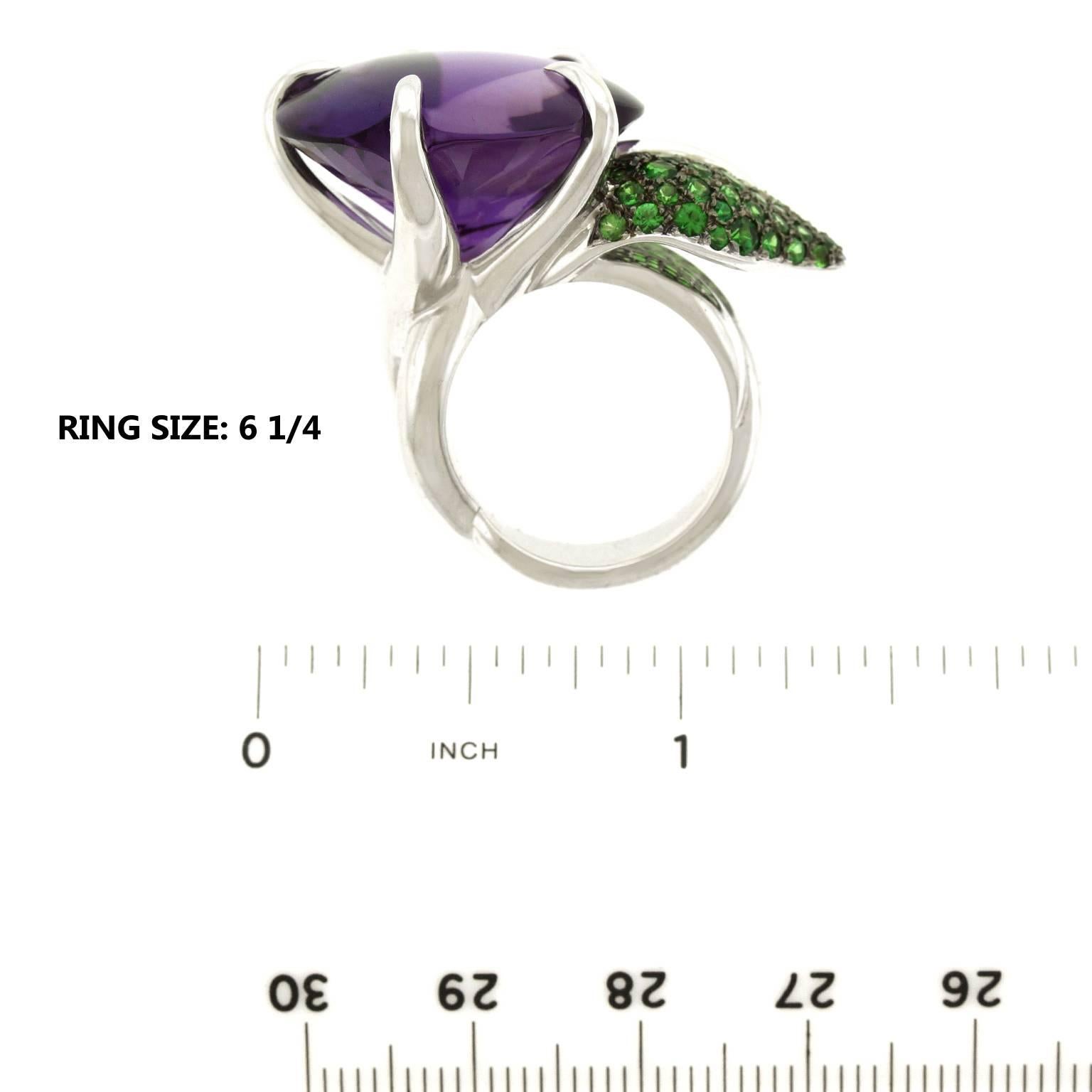 Women's Chanel Amethyst and Tsavorite Flower Ring