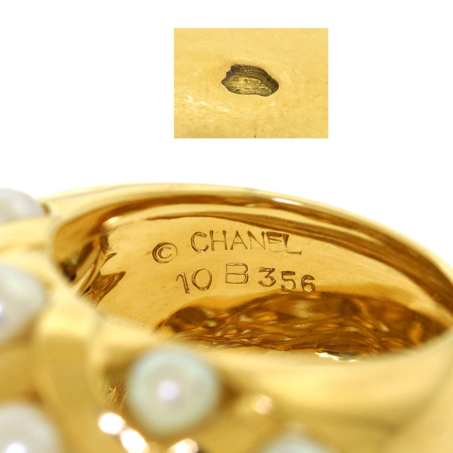 Chanel “Matelasse” Pearl Set Gold Ring 1
