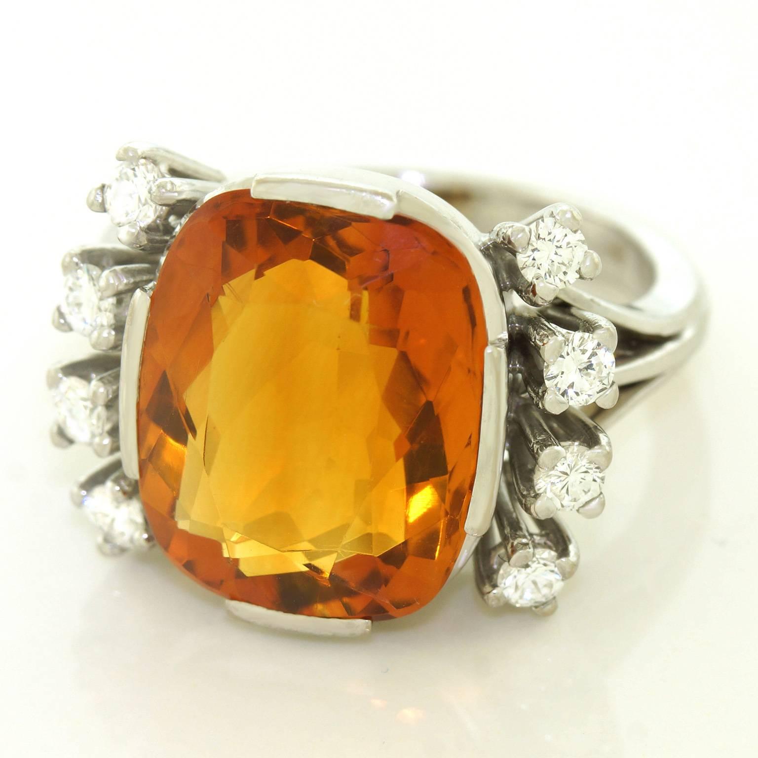 Modernist 8.5 Carat Citrine and Diamond White Gold Ring In Excellent Condition In Litchfield, CT
