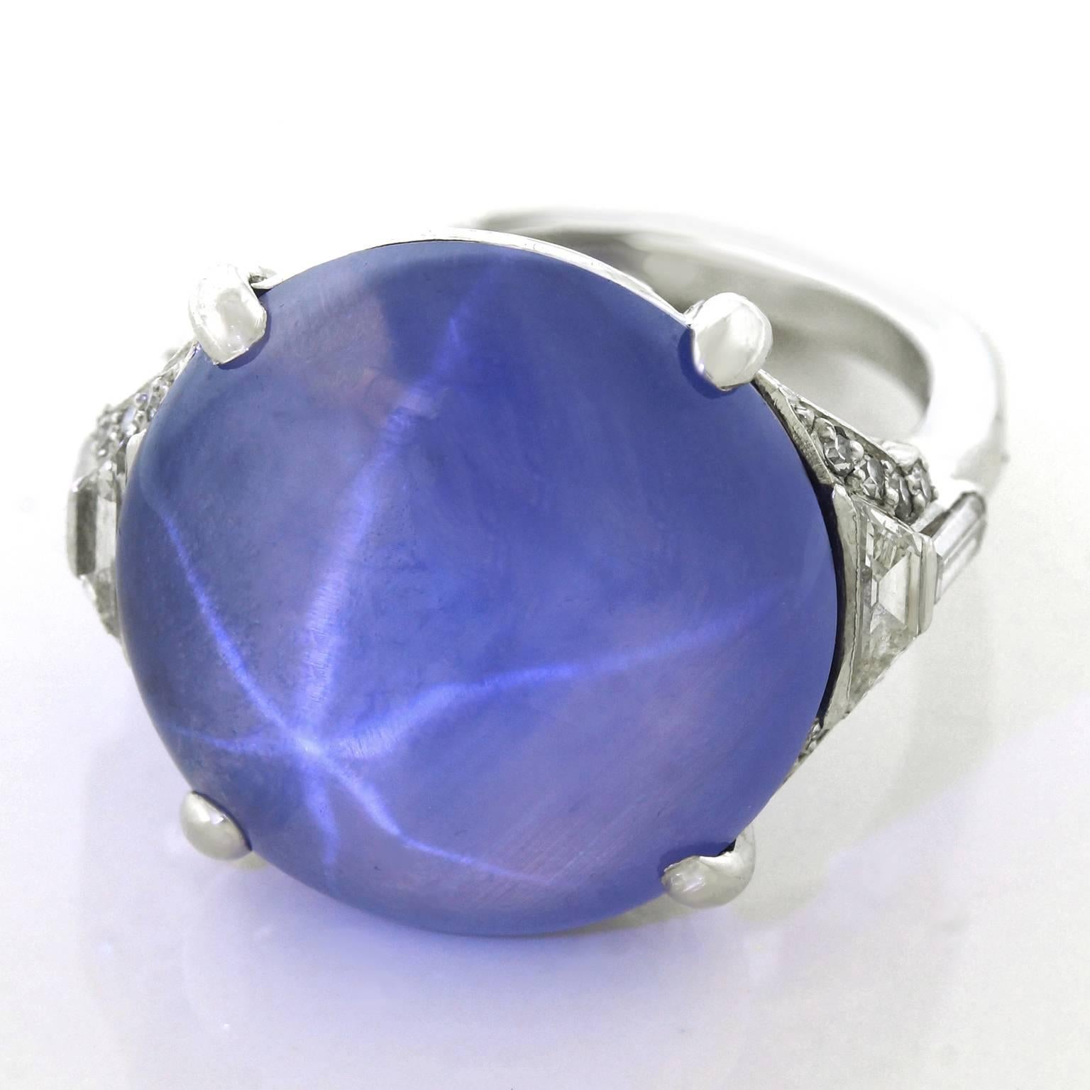 Art Deco 22.56ct Star Sapphire Ring by Traub Brothers Detroit In Excellent Condition In Litchfield, CT