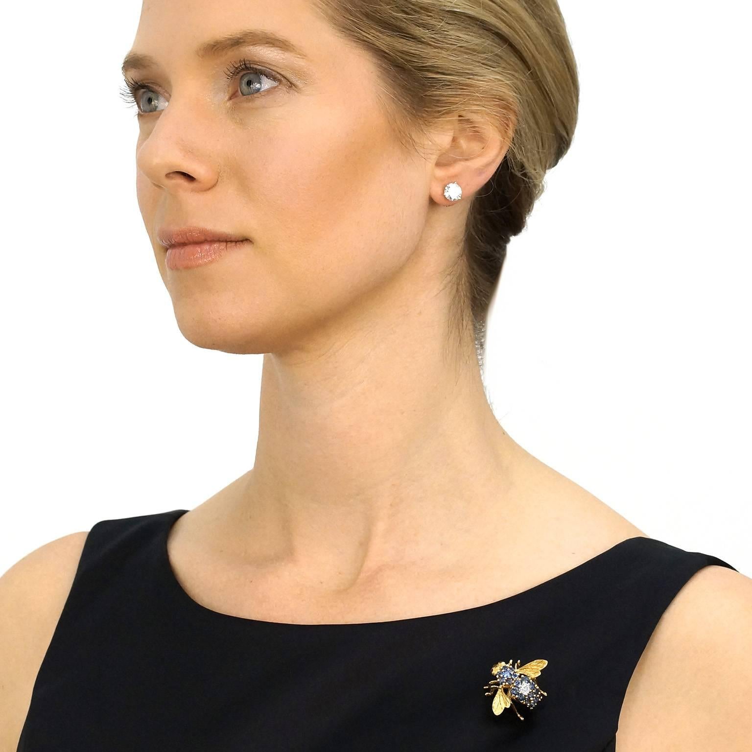 Circa 1970s, 18k, Herbert Rosenthal, New York City.  This charming bee pin by Herbert Rosenthal is set with 2.50 carats of brilliant white diamonds (F color, VS clarity). Rosenthal Bees are the chic culmination of a centuries-long fascination with