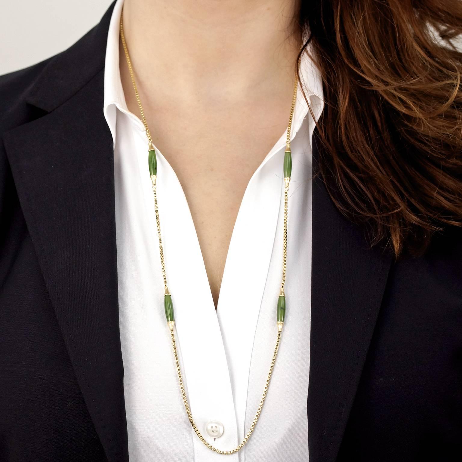 Women's 1970s Jade Gold Chain Necklace